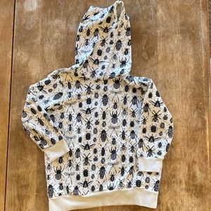 Winter Water Factory 100% organic bug hoody. Size 6